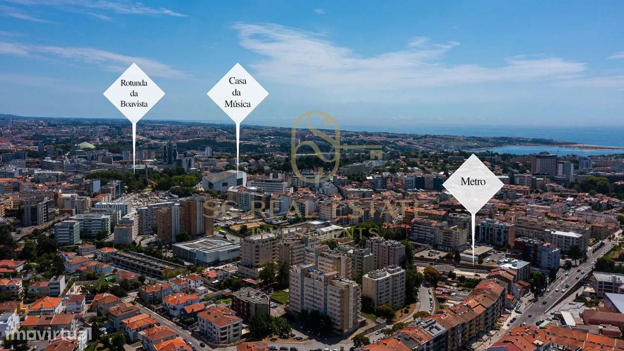 Exclusivo T2 Duplex Recuado, Último Piso, 2 Terraços, Cedofeita-29