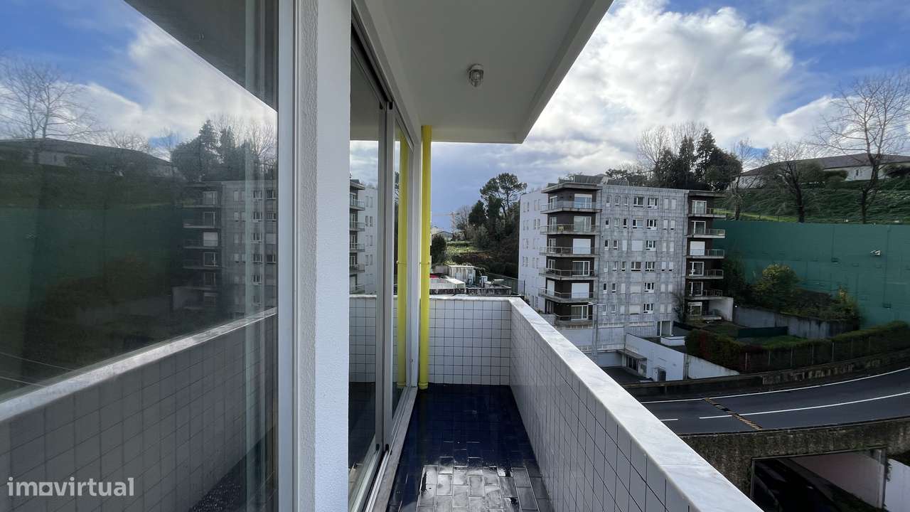 Apartamento T1 com varanda e excelente localização - Grande imagem: 3/4