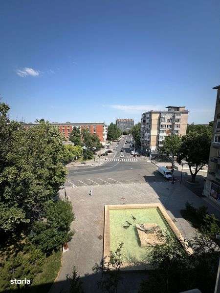 Inchiriez apartament 2 camere decomandate Centru - Imagine principală: 4/8