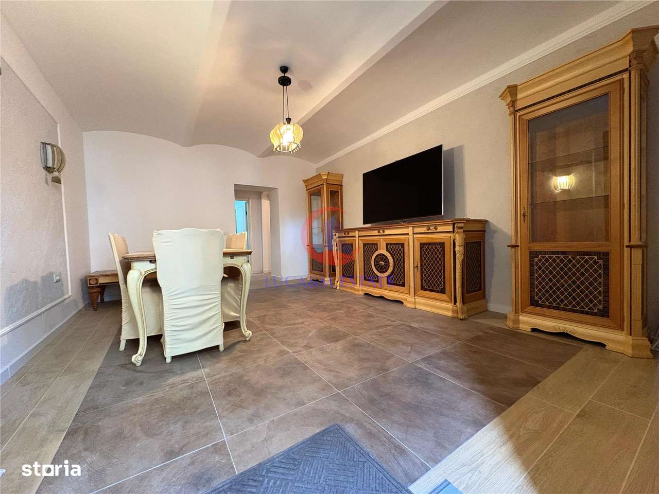 De locuit sau pentru birou - Imagine principală: 2/12