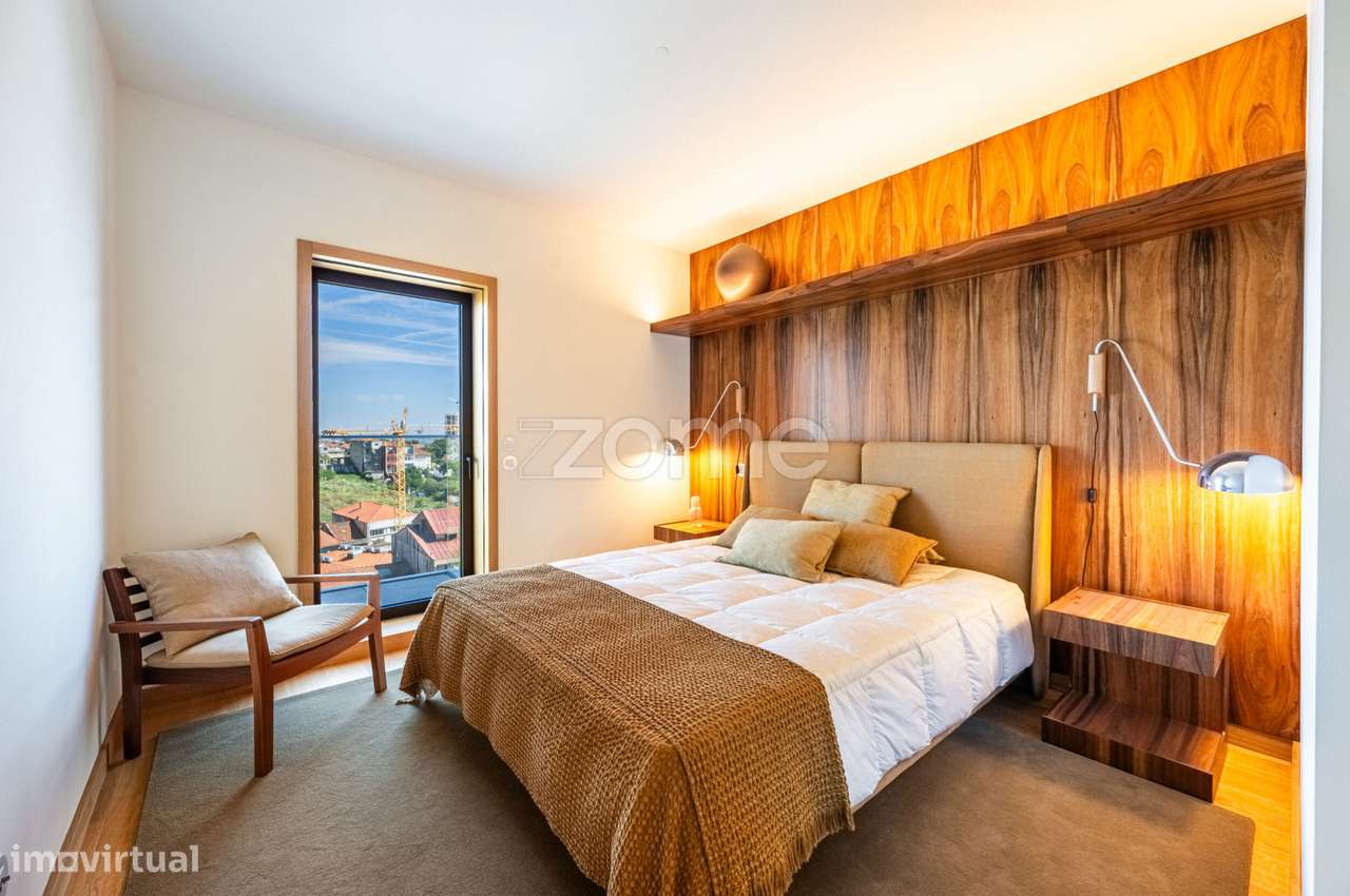Apartamento T3 duplex c/ terraço, Porto Art Square | Baixa do Porto-3