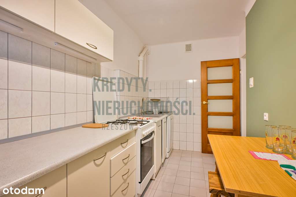 Parter, 3 pokoje, loggia — ul. Sienkiewicza-5