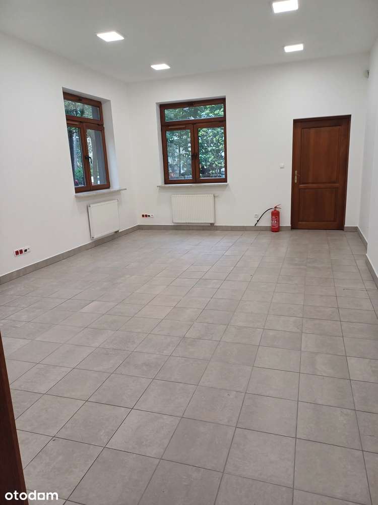 Lokal użytkowy w centrum Józefowa - Pełny obrazek: 4/7