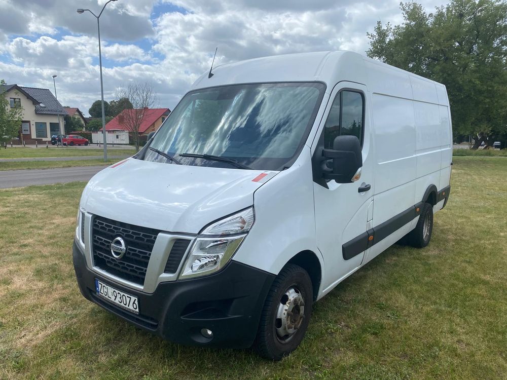 Nissan NV400 2018