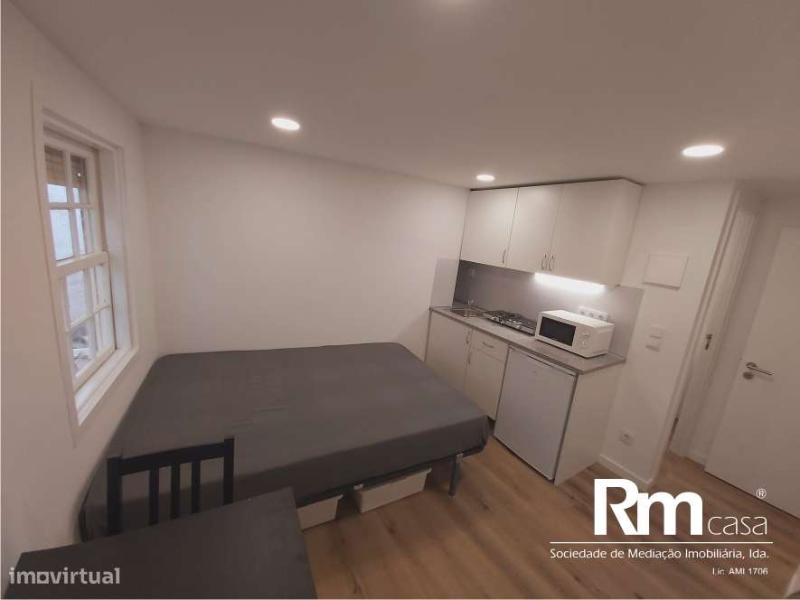 Excelente Prédio remodelado junto à Praça do Comercio-40