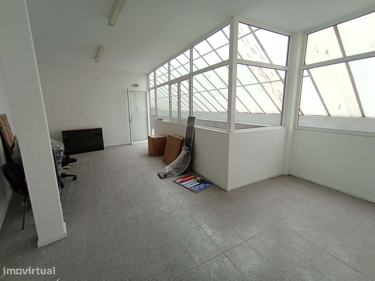 Escritório no centro da cidade de Fafe - Grande imagem: 3/12