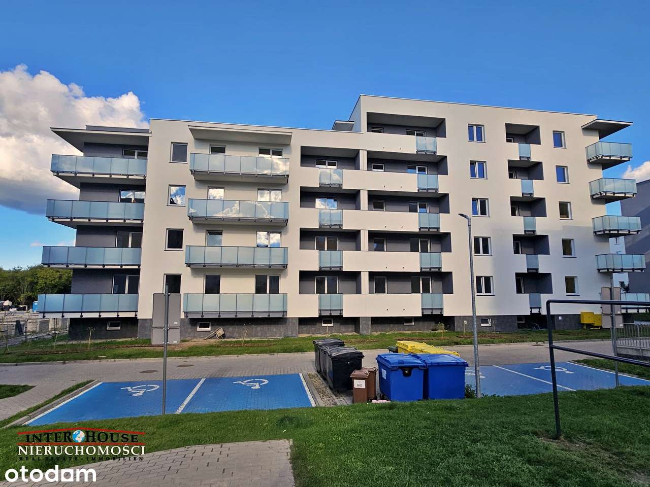 Gotowe do przekazania nowe 3-pokojowe z dużą loggią, I piętro, winda-13