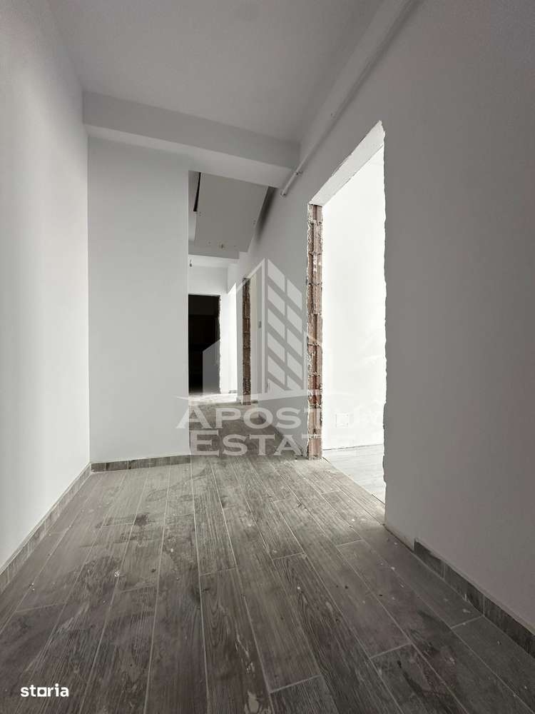 Apartamente cu 2 camere, decomandat, in Giroc zona planetelor. - Imagine principală: 5/13