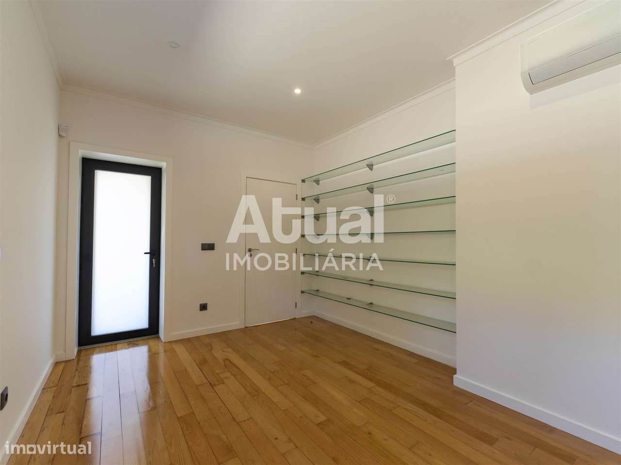 Moradia T3 Venda em Caldas de Vizela (São Miguel e São João),Vizela-37