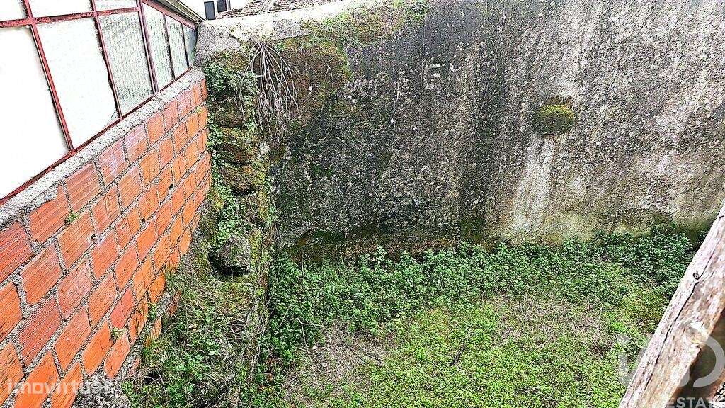 Casa / Villa T6 em Parada de Gonta de 161,00 m2 - Grande imagem: 3/15