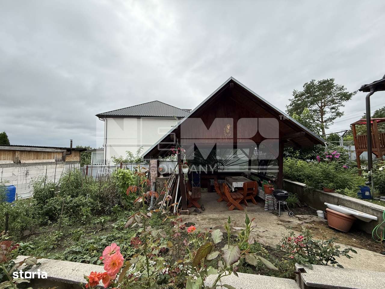 CASA CU DEPENDINTE | GARAJ | CURTE | TISAUTI | SUCEAVA - Imagine principală: 4/20