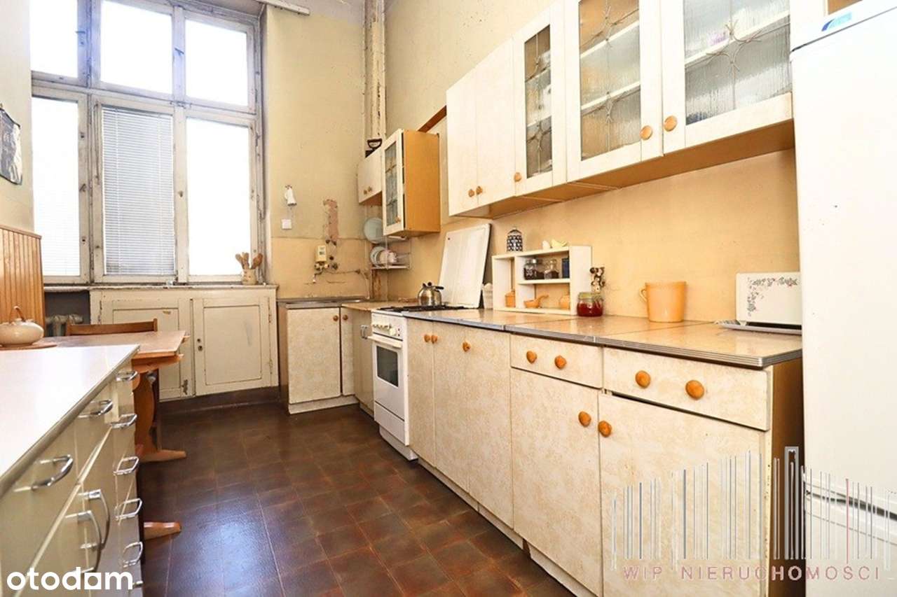 Ciche i przestronne mieszkanie w sercu Łodzi-10