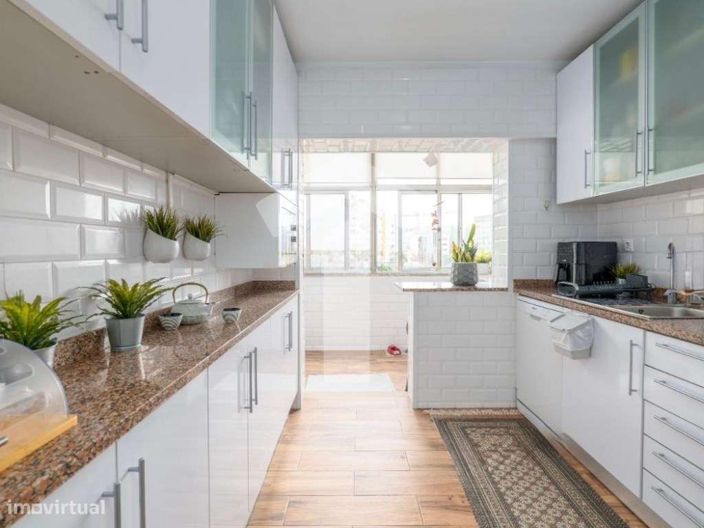 T3 Totalmente Renovado no Coração de Matosinhos - Grande imagem: 2/21