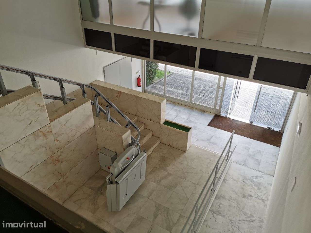 Sala de Escritórios 6104, em Setúbal de 101m2 - 8€/m2 - Grande imagem: 4/13