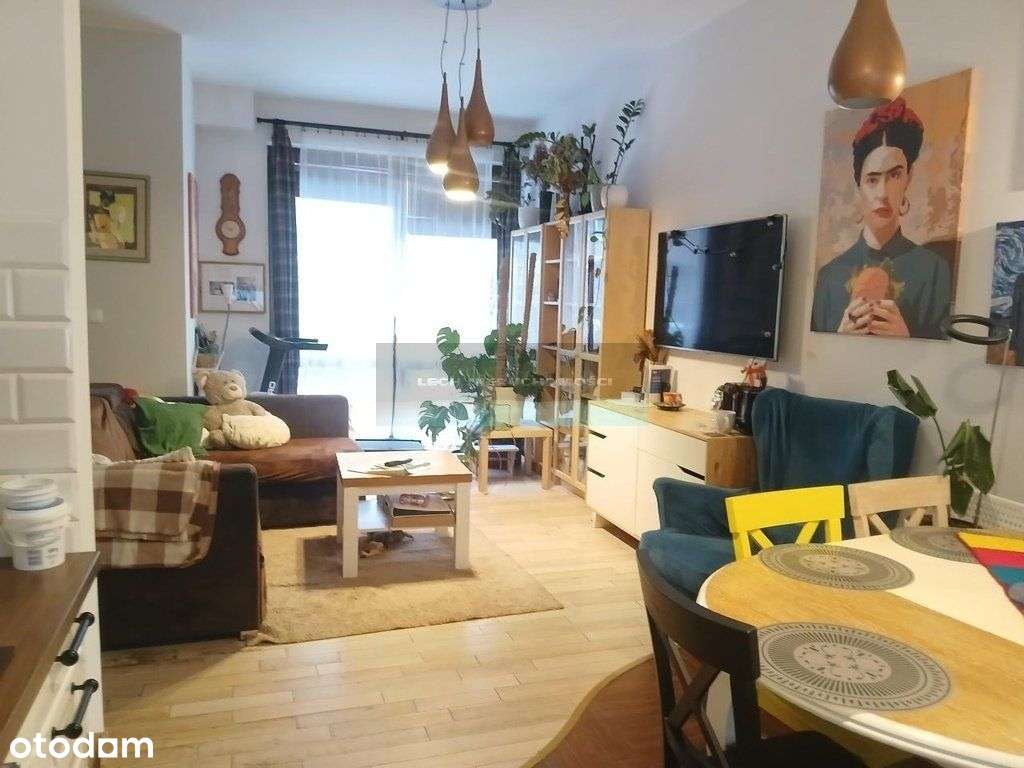 Mieszkanie, 77 m², Warszawa-0
