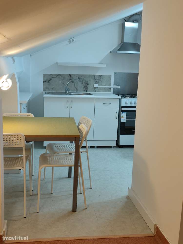 Arrenda-se apartamento T1 - Grande imagem: 5/10