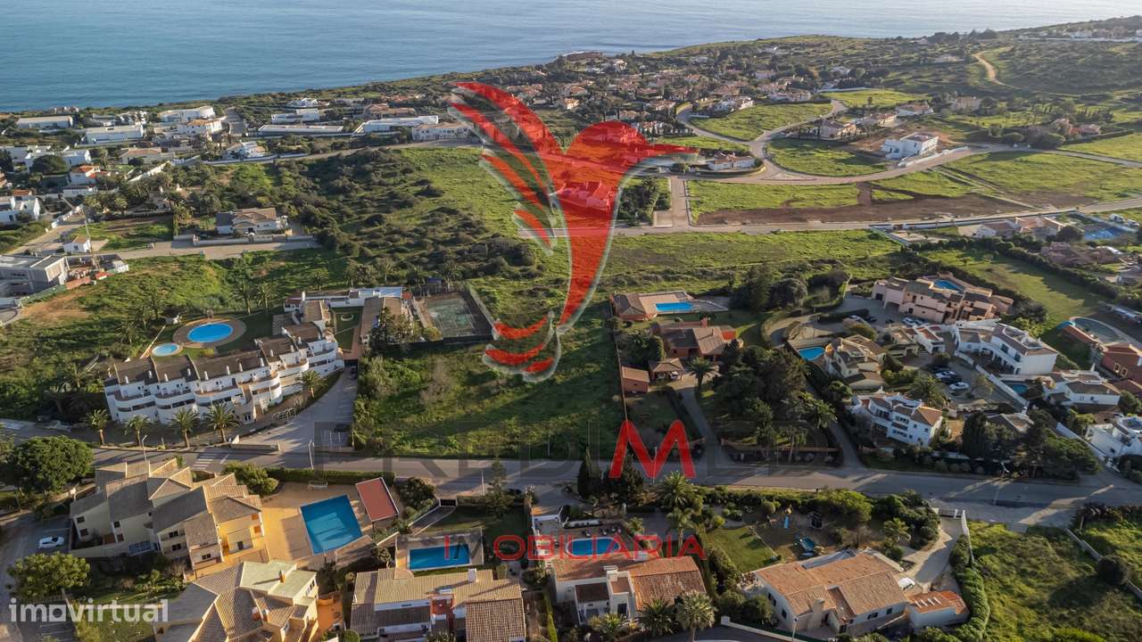 Terreno urbanizável com vista mar junto à Praia da Luz, Lagos - Grande imagem: 4/8