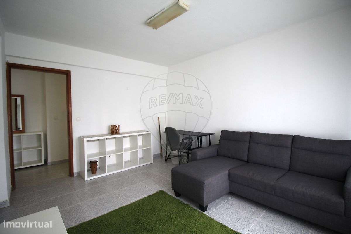Apartamento T2 para arrendamento - Grande imagem: 2/9