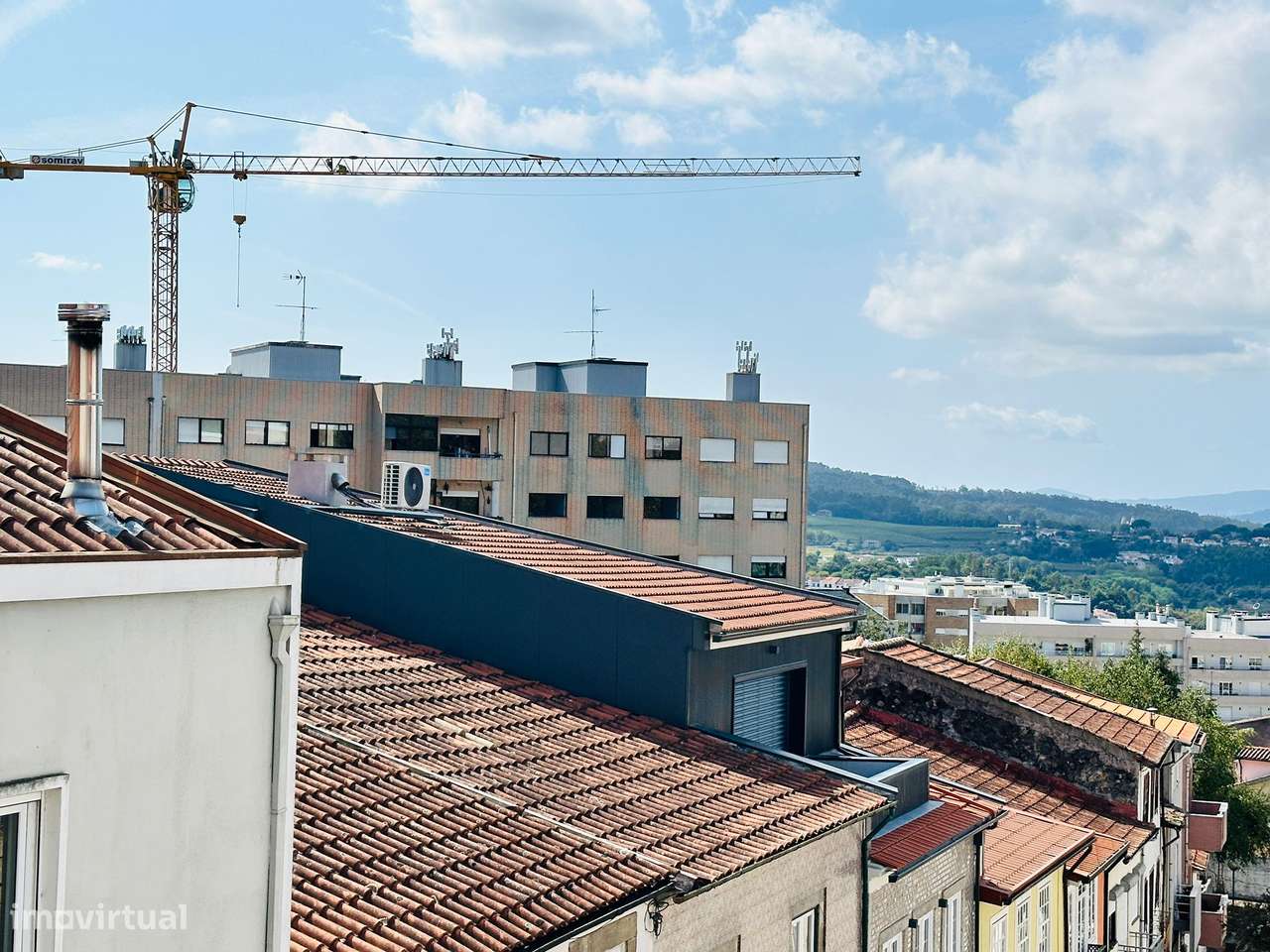 T2 com garagem - R. da Boavista (Cónega) - Grande imagem: 3/15