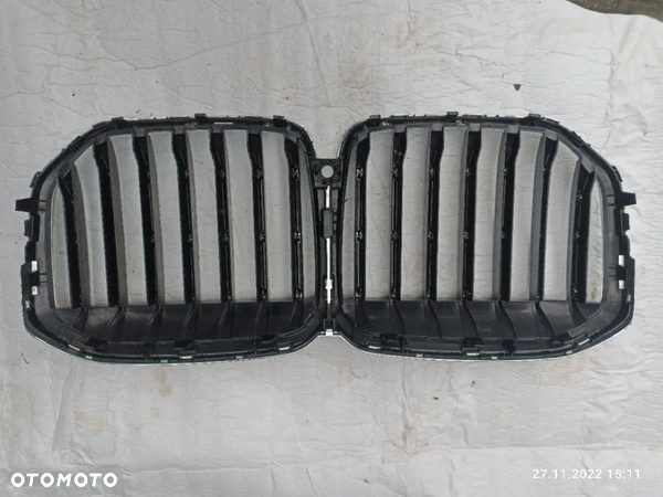 BMW X7 GRILL KAMERA 8094567 7454897 - 2