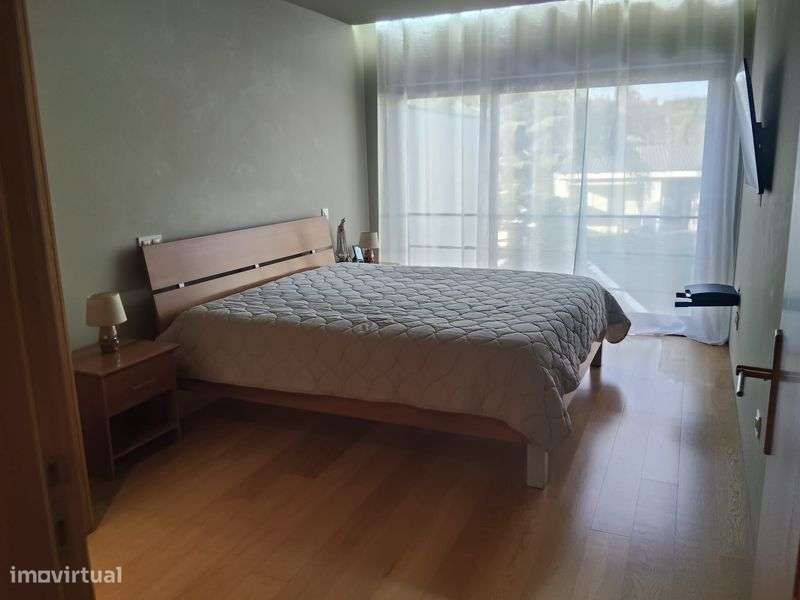 Moradia em banda à venda na Rua Nossa Senhora das Necessidades, 593 - Grande imagem: 4/12