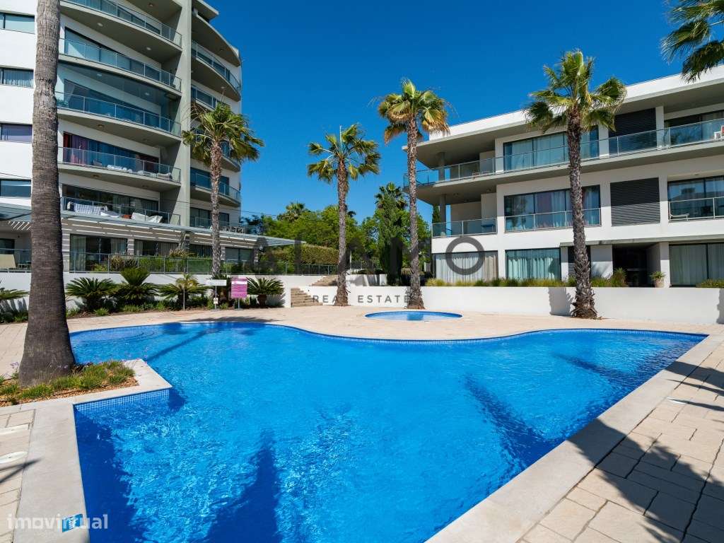 Fabuloso Apartamento T3 com vista mar-5