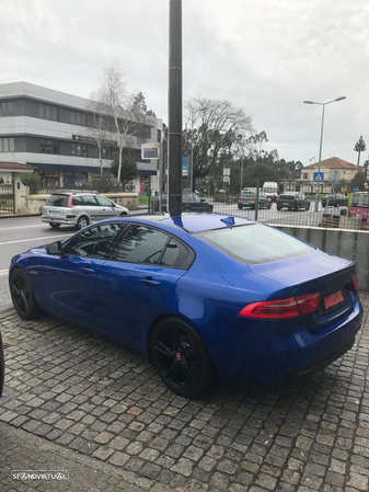 Jaguar XE 2.0 D Prestige Aut. - 4