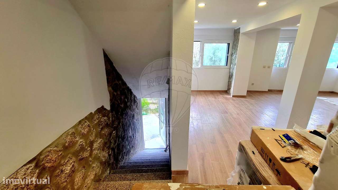 Moradia T2 para venda - Grande imagem: 3/30