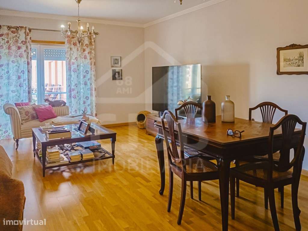 Apartamento T4 Porto Alto-2
