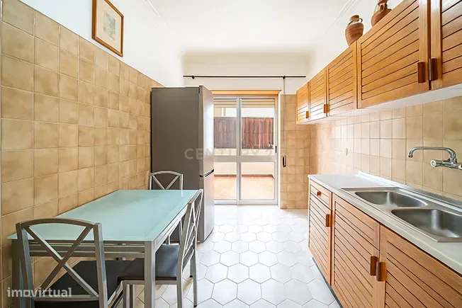 T3 com terraço no centro de Corroios - Grande imagem: 5/34