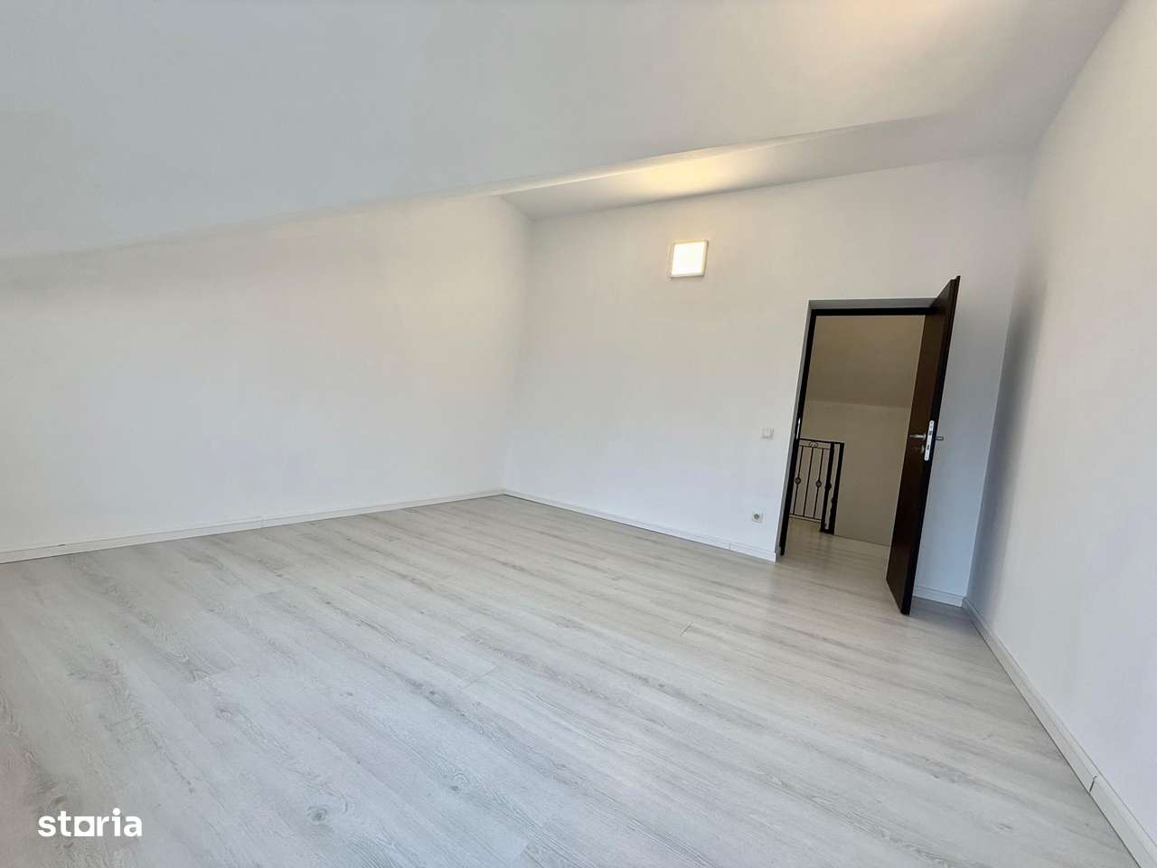 Casa individuala in Valea Adanca-11