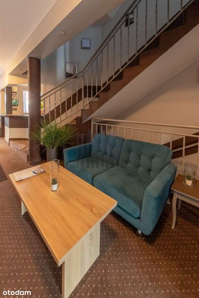 Budynek biurowy do sprzedania-5