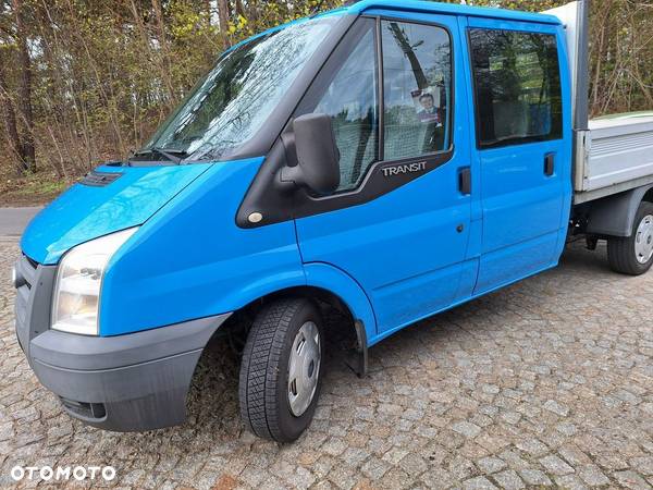 Ford Transit - 24