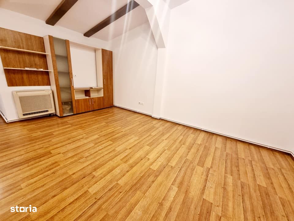 Apartament pe Calea Dumbrăvii / Sibiu de vânzare