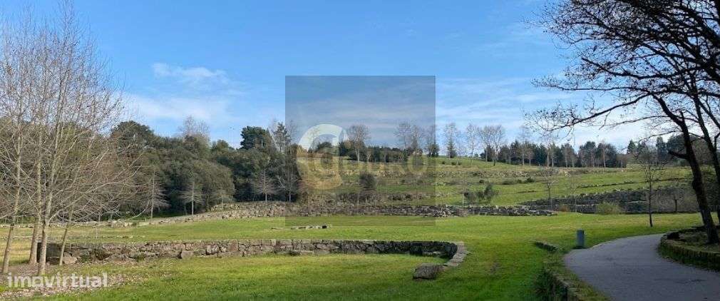 CASA / MORADIA T4 DUPLEX - PORTO (AZEVEDO - CAMPANHÃ)-10