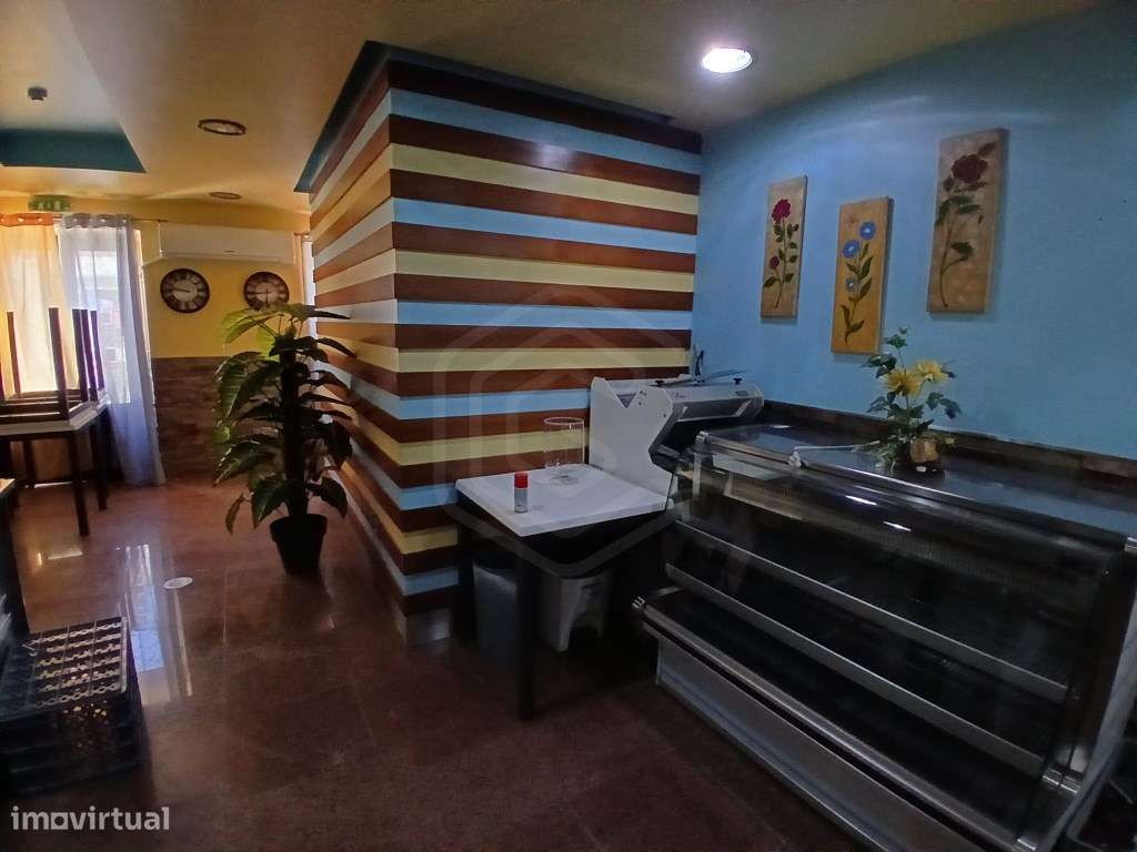 Edifício comercial e residencial no centro pombalino de Vila Real d... - Grande imagem: 5/46