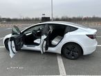 Tesla Model 3 - 8