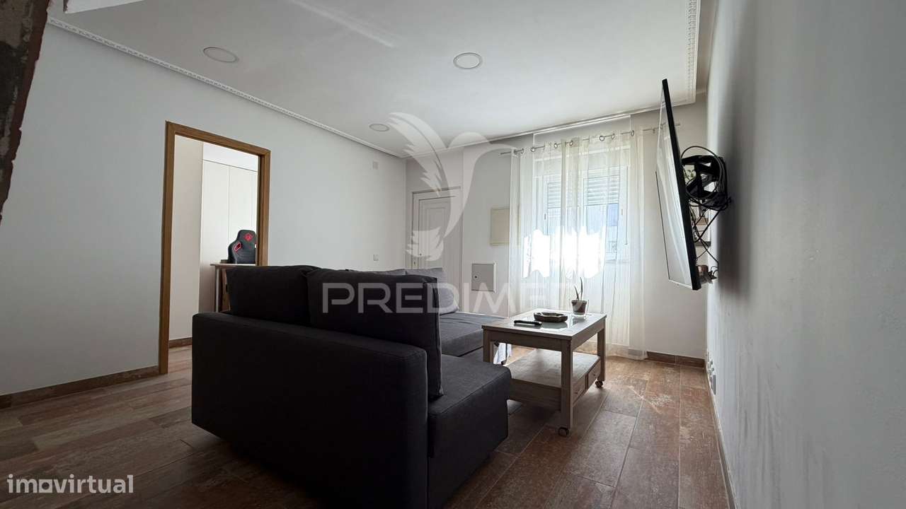 Moradia T2+2 com parqueamento (Centro de Setúbal) - Grande imagem: 5/34