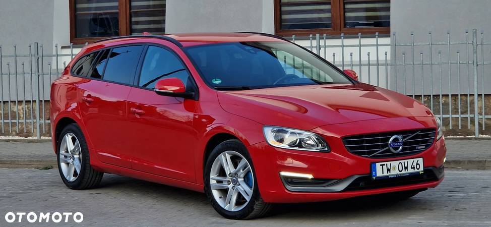 Volvo V60 D3 Geartronic Kinetic - 1