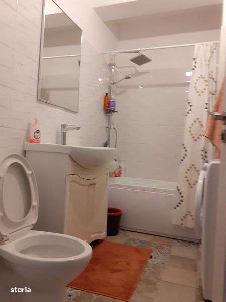 Apartament cu 2 camere de vanzare - Imagine principală: 5/5