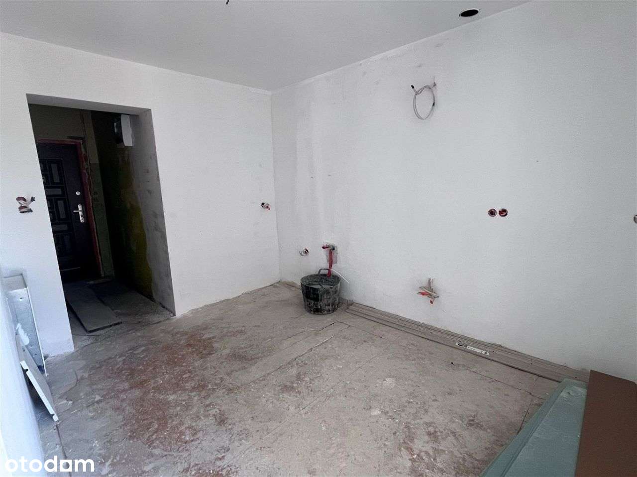 Mieszkanie 3 pokoje garaż bezczynszowe Kaniów-6