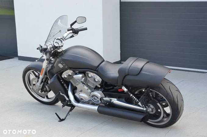 Harley-Davidson V-Rod Muscle - 6