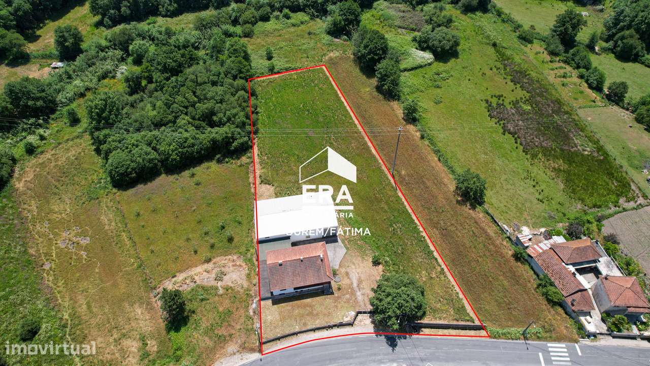 Moradia T6  num terreno de 4.500 m² - Grande imagem: 2/27