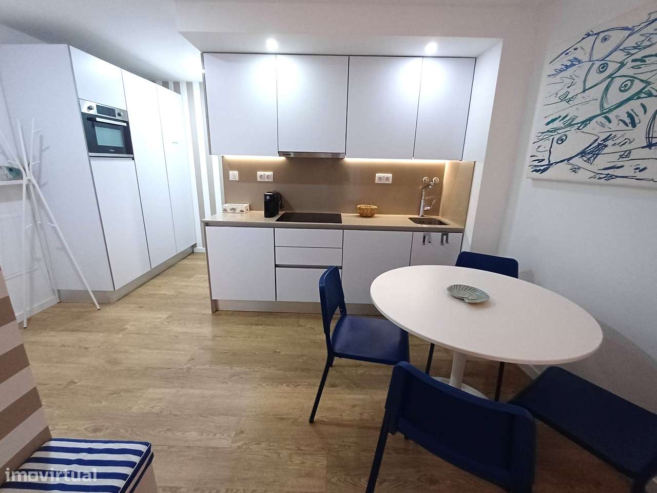 Apartamento T1 prédio recente perto da praia de Sesimbra-5