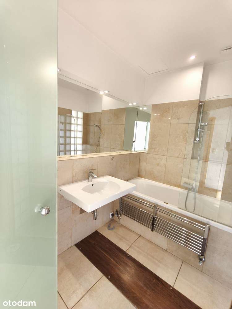 Mieszkanie z kominkiem, piwnicą i parkingiem w sercu Powiśla-8