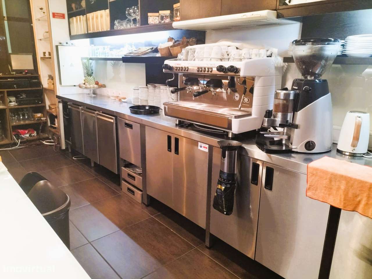 Trespasse de Estabelecimento – Centro de Paredes-5