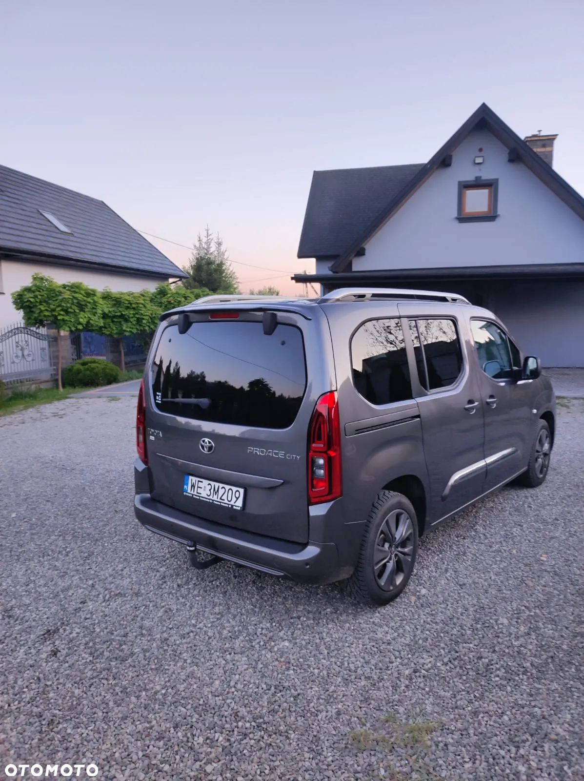 Toyota Proace City Verso 1.5 D-4D Family - 3