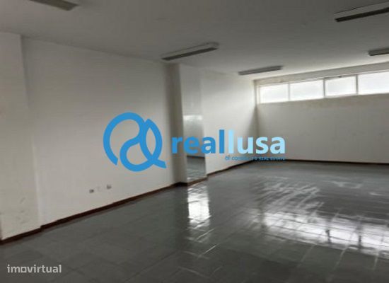 Loja comércio de rua Freamunde Paços de Ferreira Retoma de banco-3