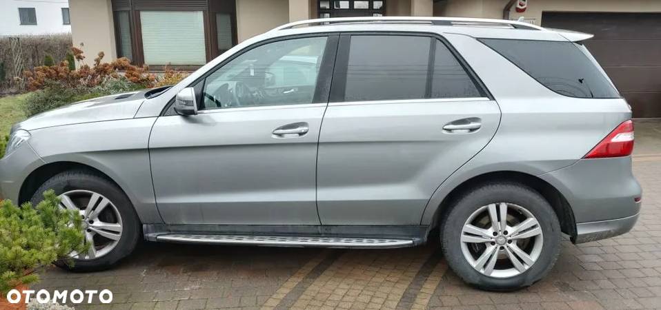 Mercedes-Benz ML 350 BlueTec 4-Matic - 5