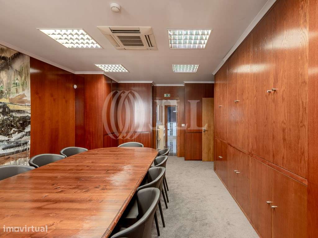 Escritório na Avenida da Liberdade, em Lisboa - Grande imagem: 3/21